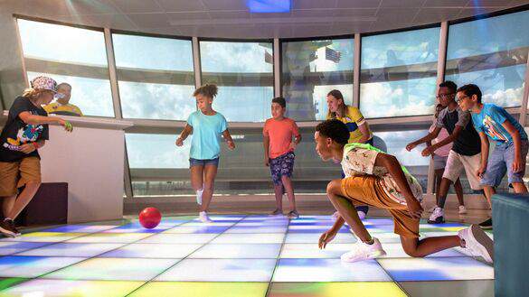 Disney Cruises Disney Fantasy - Edge.jpg